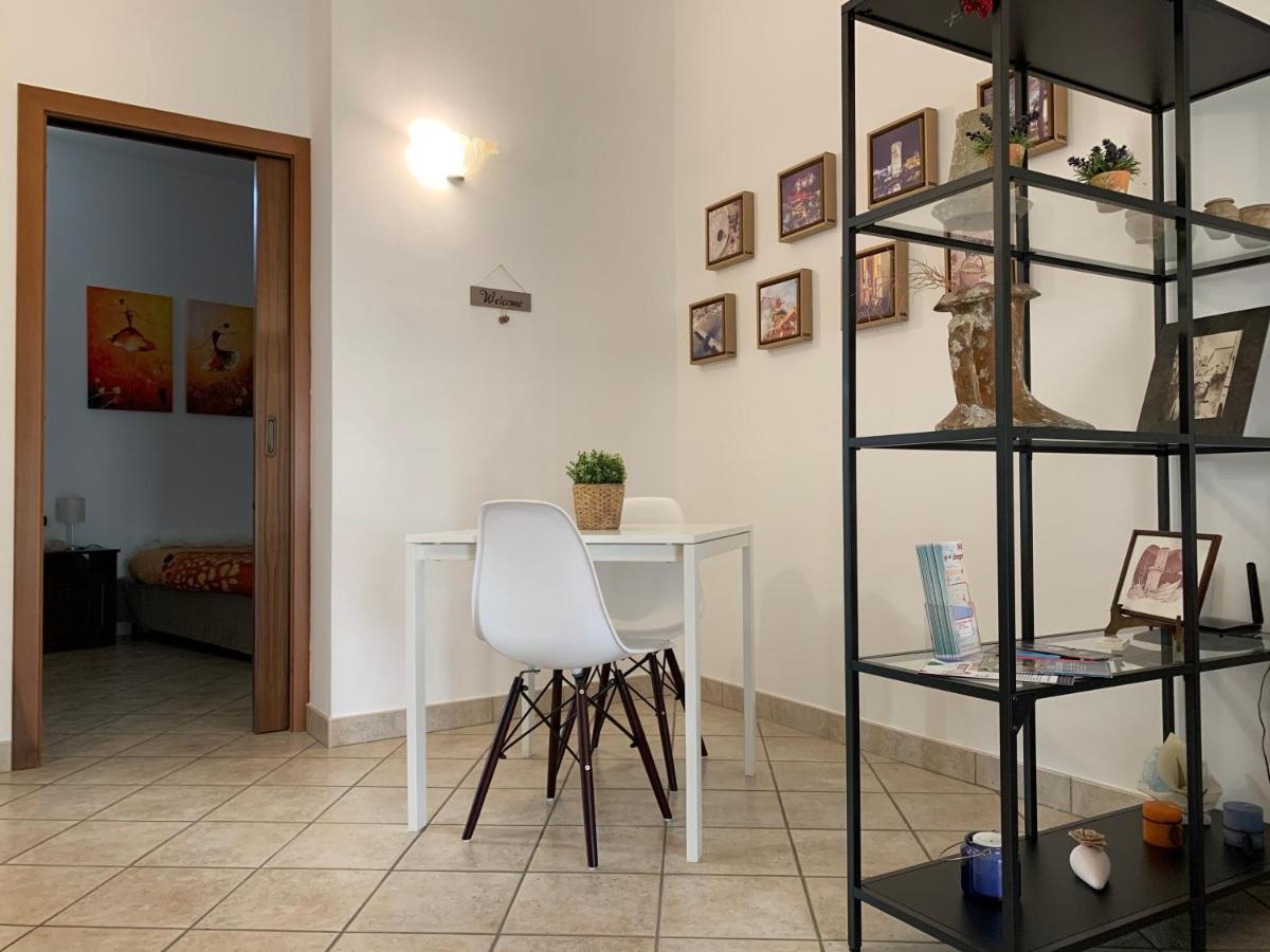 Delizioso Appartamento In Zona Centrale Формія Екстер'єр фото