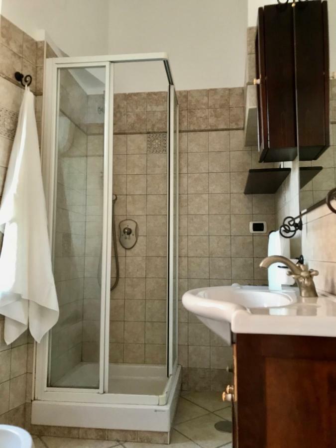 Delizioso Appartamento In Zona Centrale Формія Екстер'єр фото